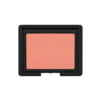 W7 Blush Rebel rumenilo