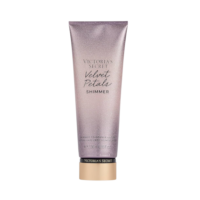 Victoria’s Secret Velvet Petals Shimmer Losion za tijelo 236ml
